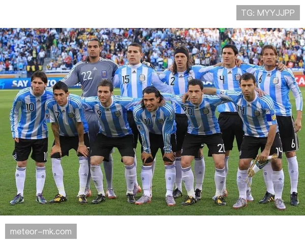 阿根廷队战术革新显成效，灵活进攻体系助力世界杯征程