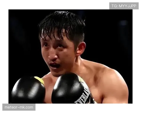 邹市明在家练拳打到邻居报警？这自律也太狠了